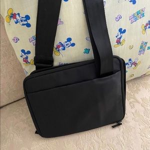 Phillip Tablet Sleeve Case Shoulder Bag